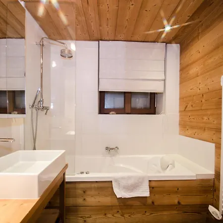 Daire Spacieux A Chamonix, 3 Chambres, Wifi - Fr-1-343-176 *