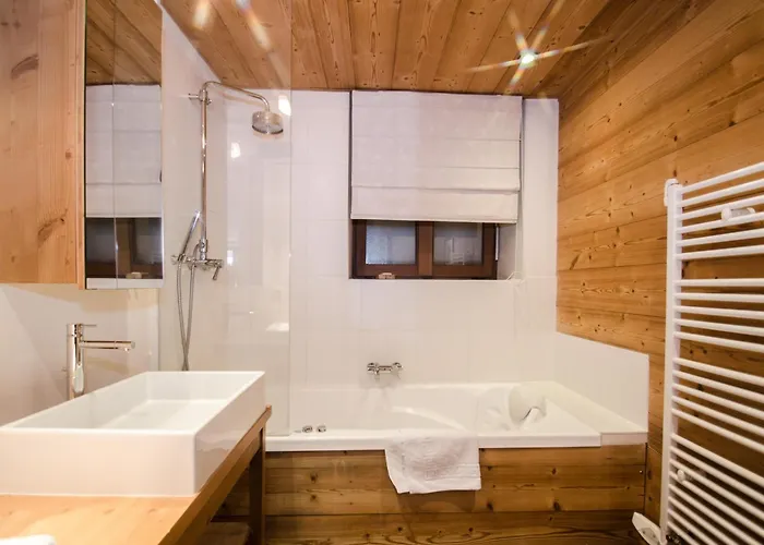 Appartement Spacieux A Chamonix, 3 Chambres, Wifi - Fr-1-343-176 *